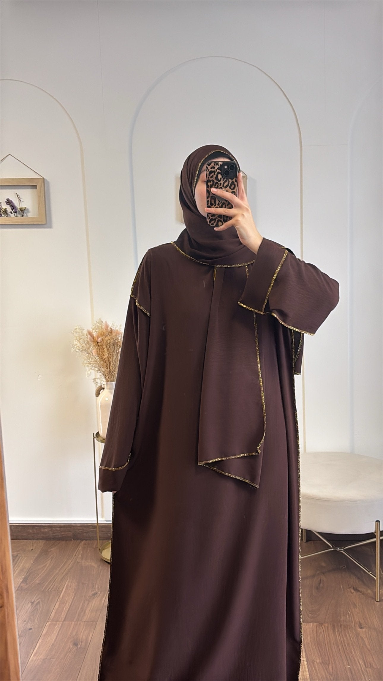 Abaya voile intégré en jazz - Marron foncé image