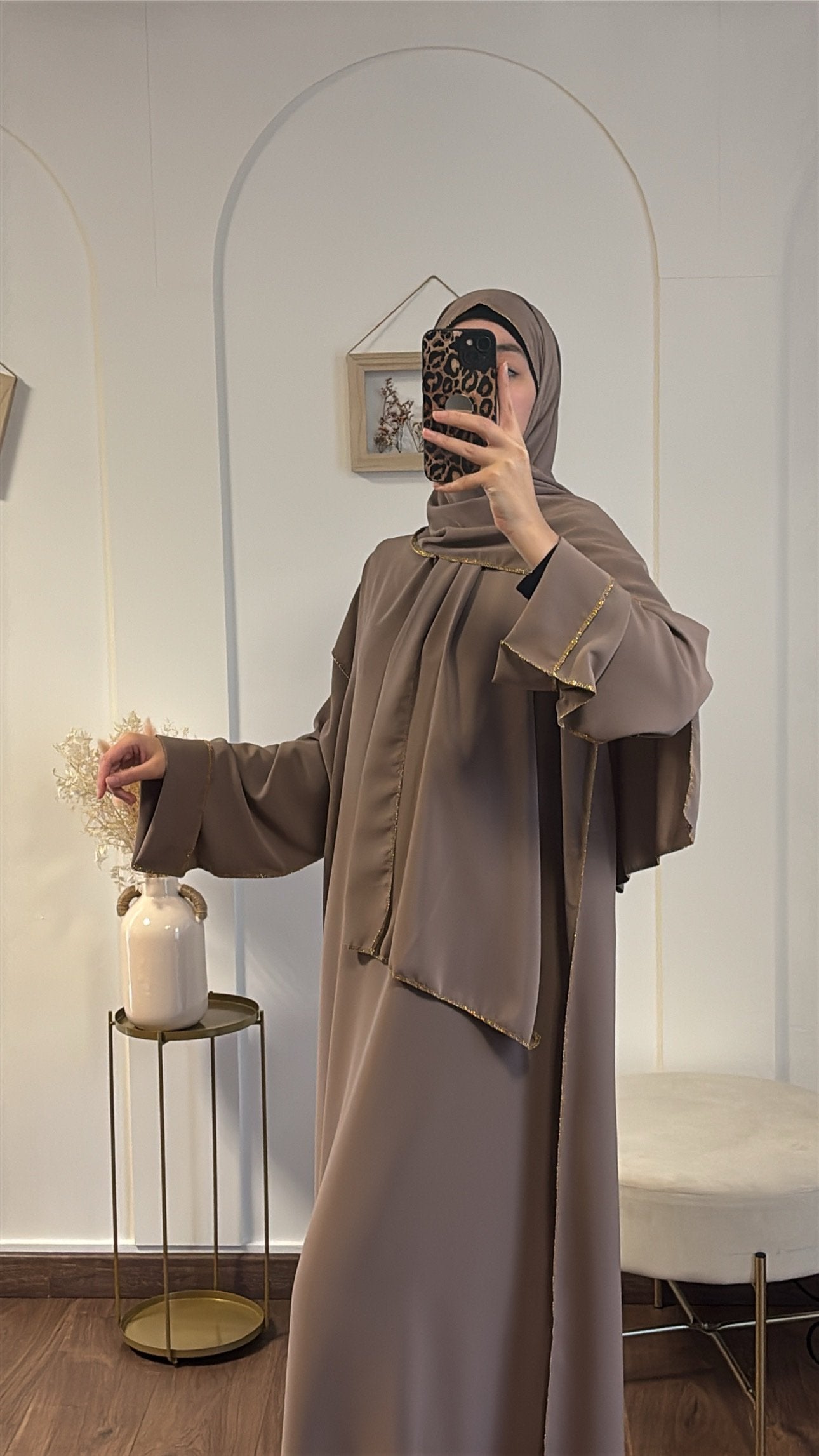 Abaya voile Intégré sdm - Taupe image